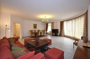 Aram Street, 2 bedrooms Beautiful, Modern apartment DI723